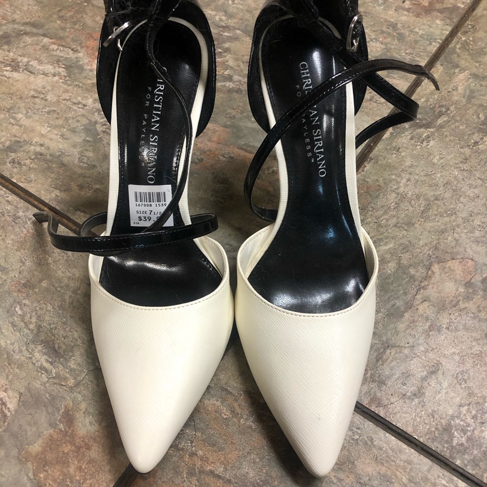Christian Siriano White/Black Pumps NWT